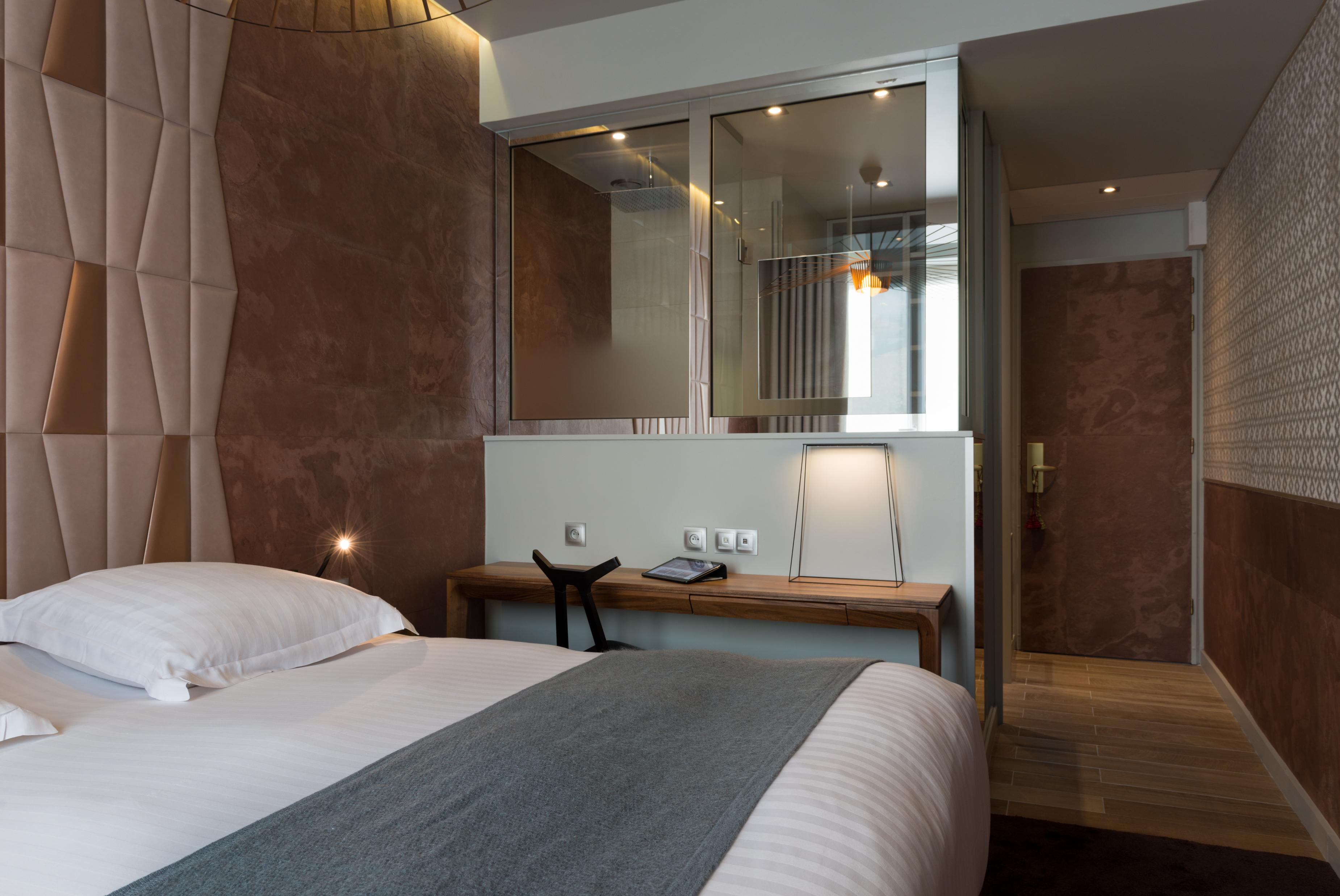 Atala Champs Elysees Paris