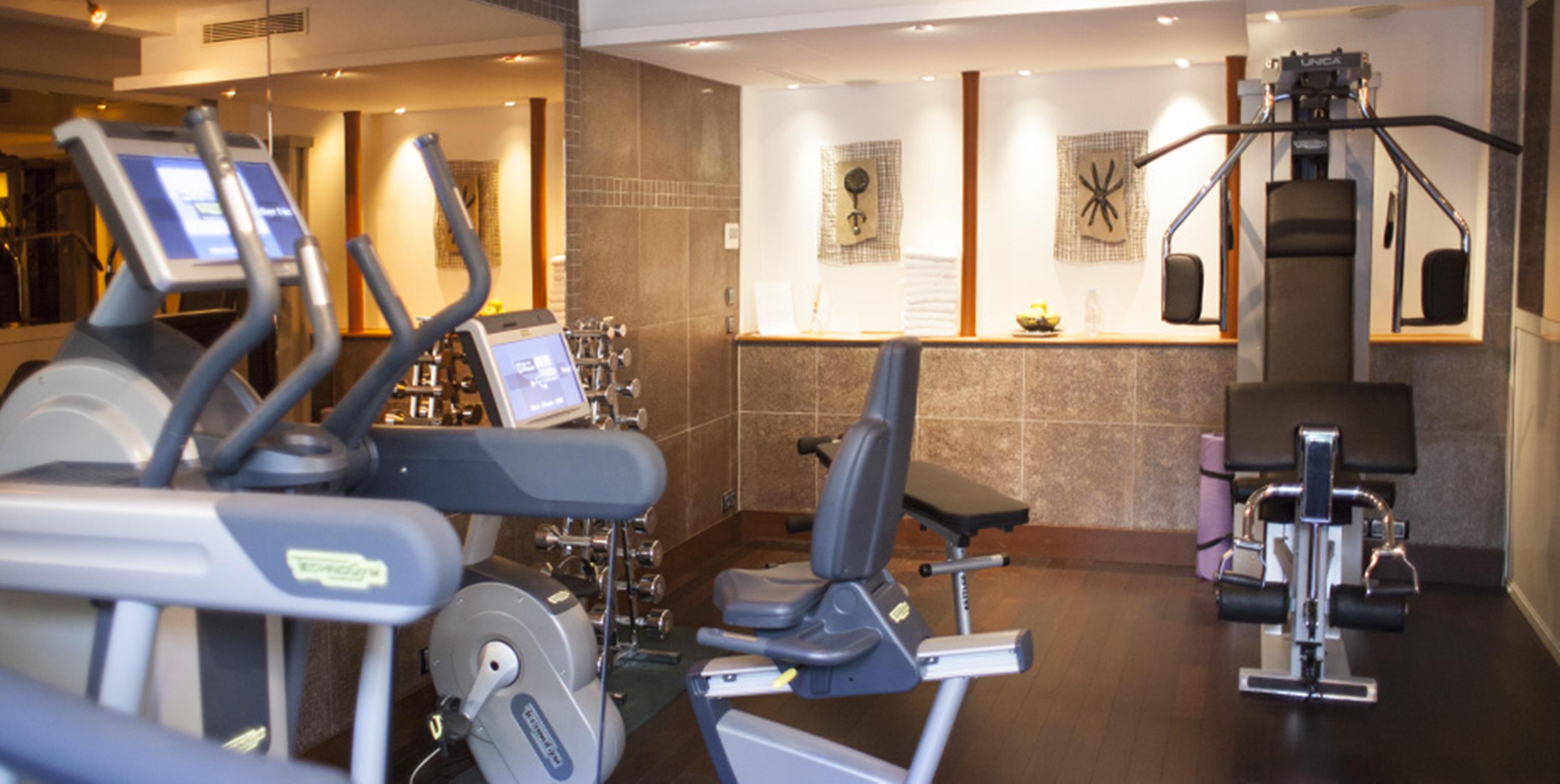 Hotel Atala Champs Elysees 4*