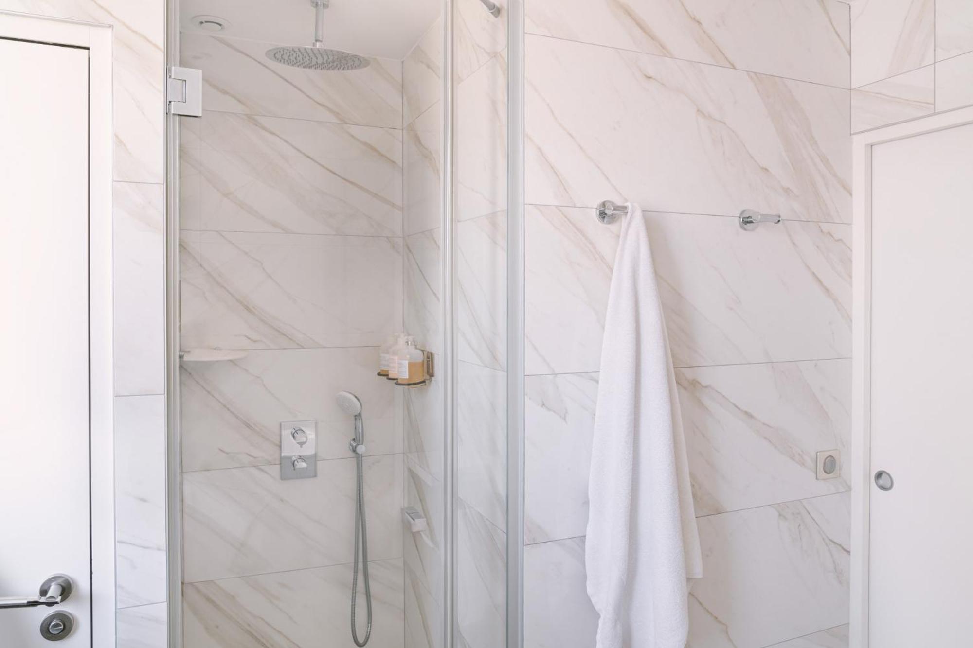 Atala Champs Elysees 4* Paris